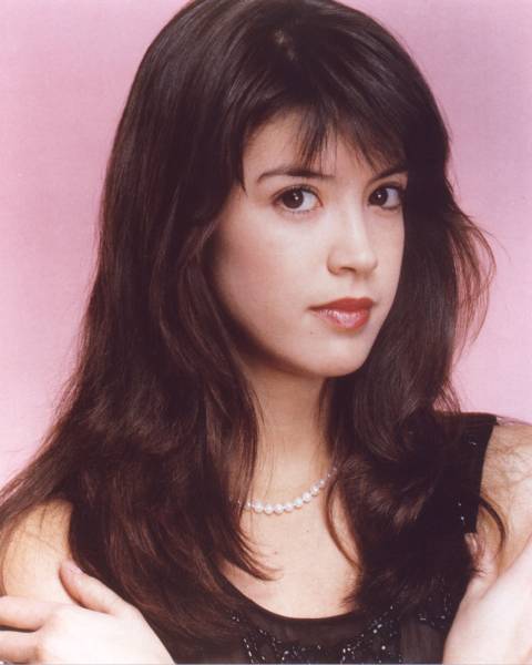 phoebe-cates-then.jpg