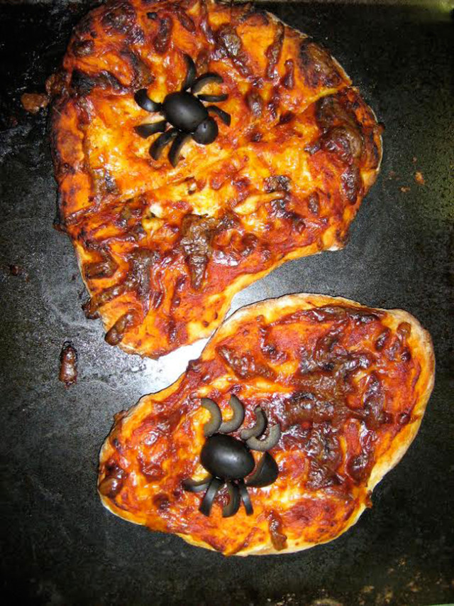 pinterest-fail-spiderweb-pizza-result-640x853-1.jpg