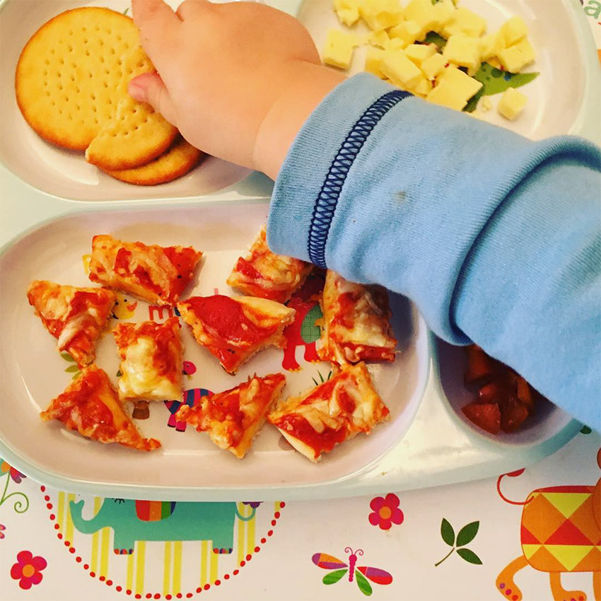 pizza-toddler-lunch-idea.jpg