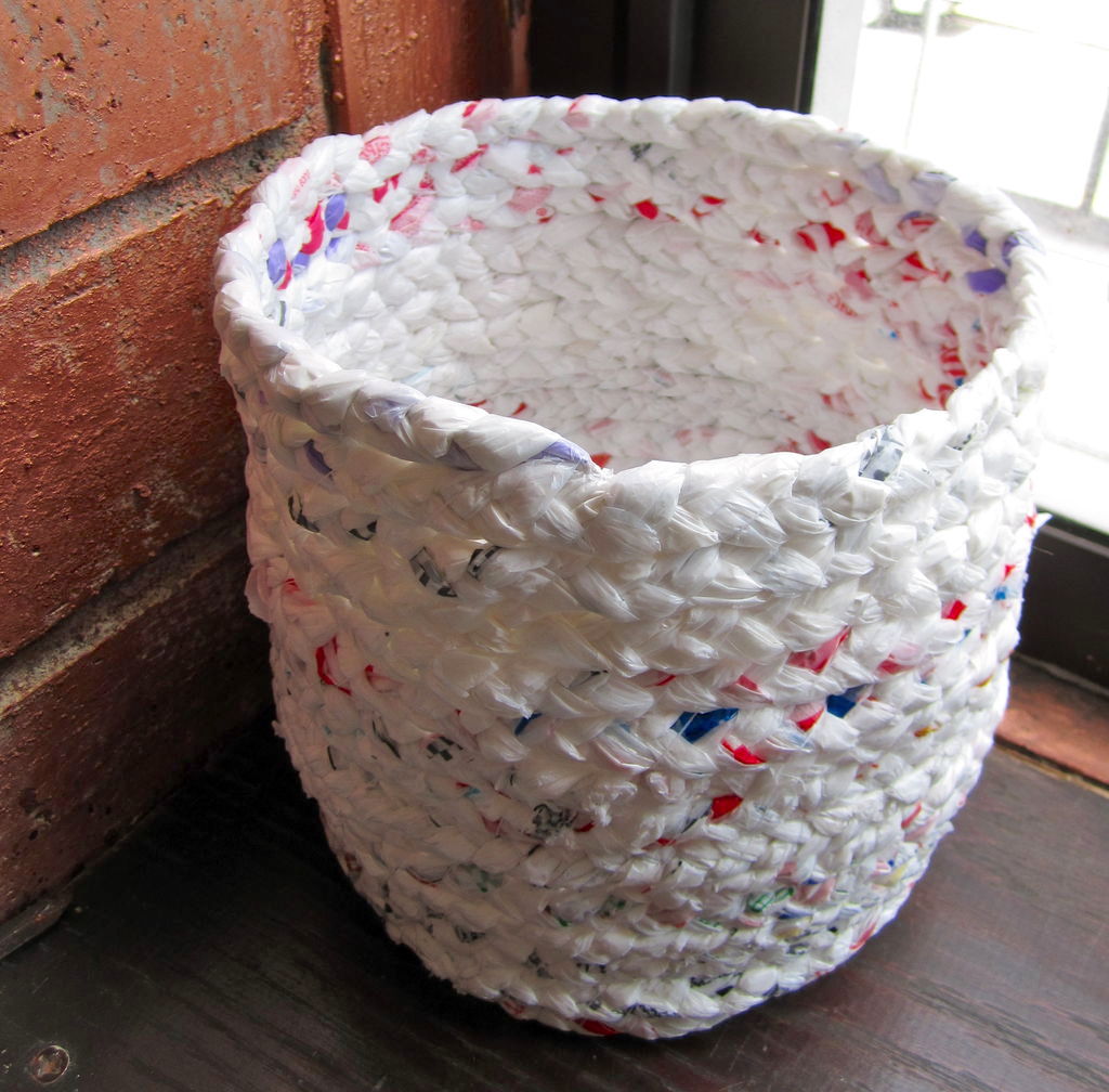 plastic-bag-basket.jpg