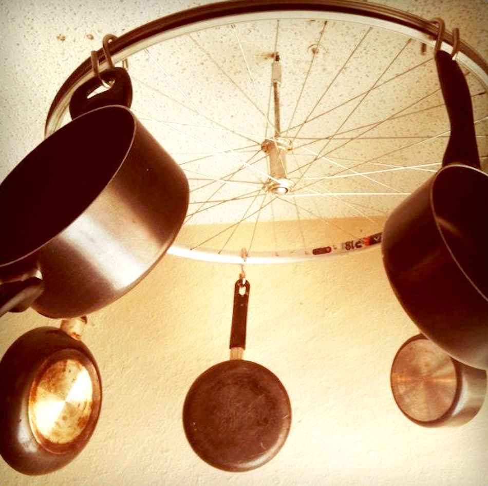 pot-rack-biek-wheel.jpg