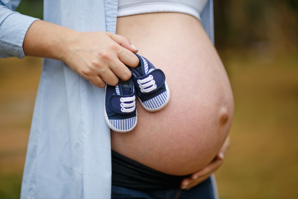 Bebe Pregnant Woman Child Pregnant Boy