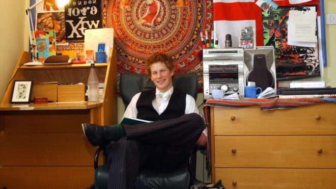 prince-harry-eton-dorm