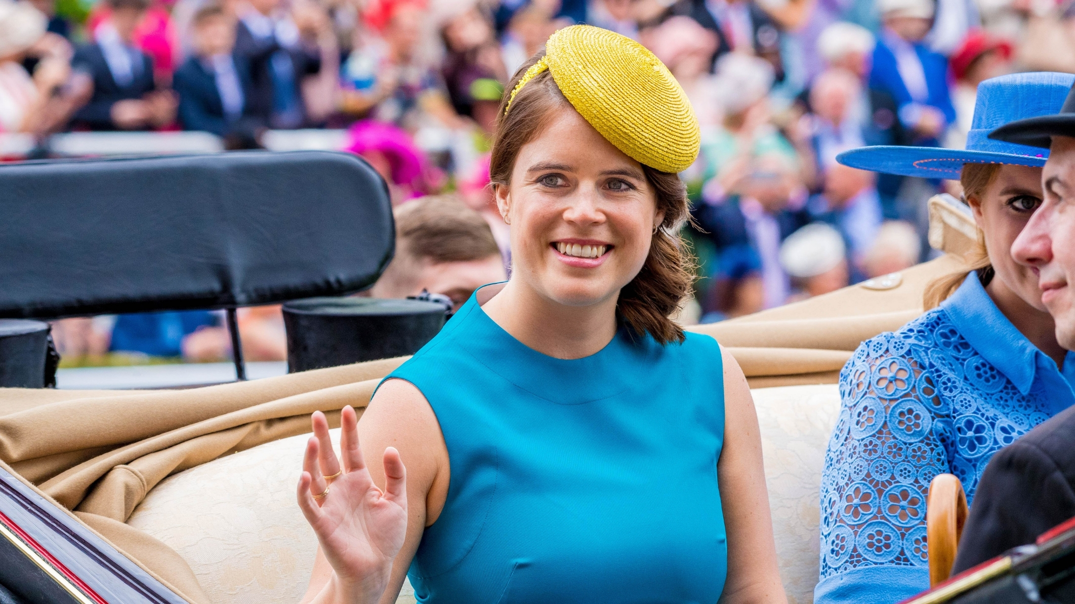 princess-eugenie-family-photo