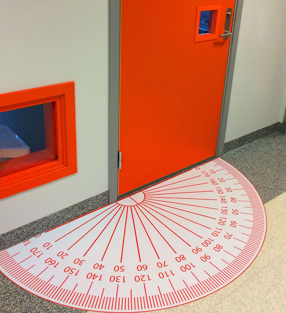 protractor.jpg
