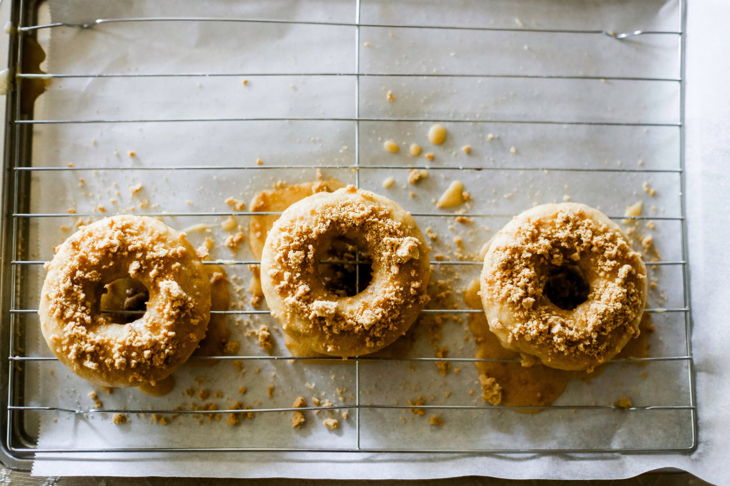 pumpkin-cinnamon-baked-doughnuts.jpg