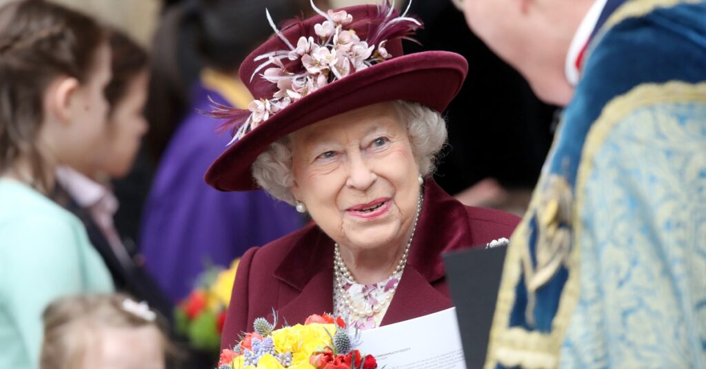 Queen Elizabeth's Dressmaker Breaks In All Of Her Shoes