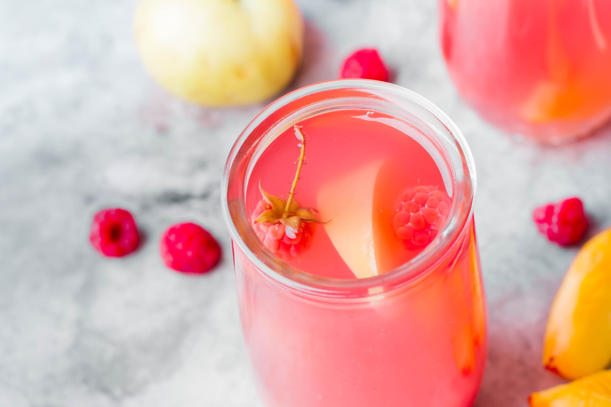 raspberry-peach-lemonade.jpg