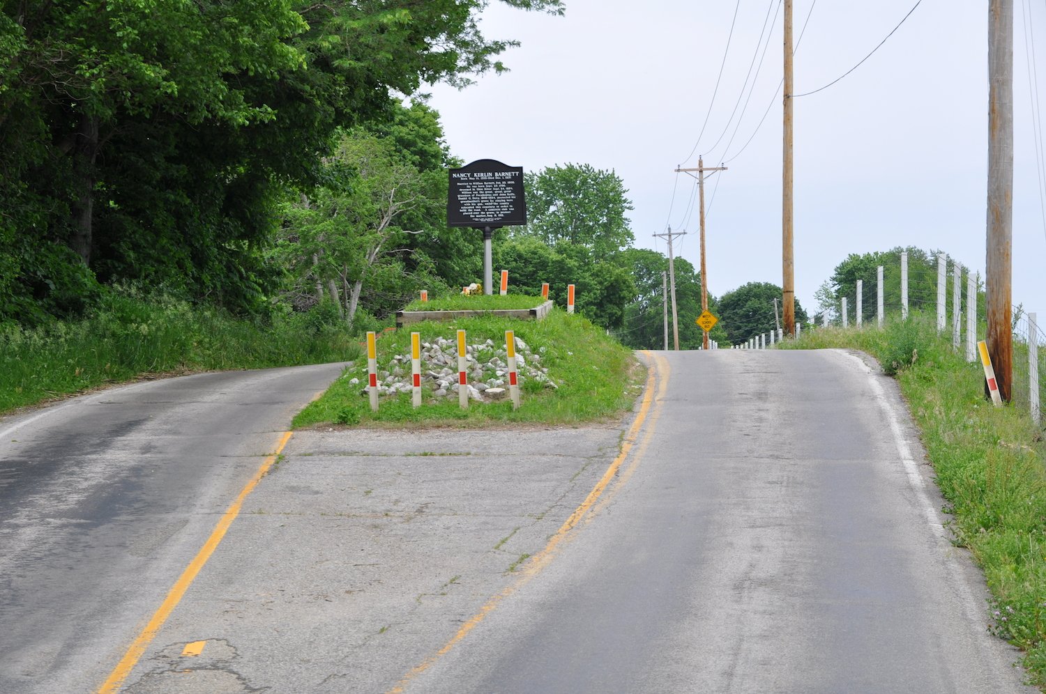 road-grave-1.jpg