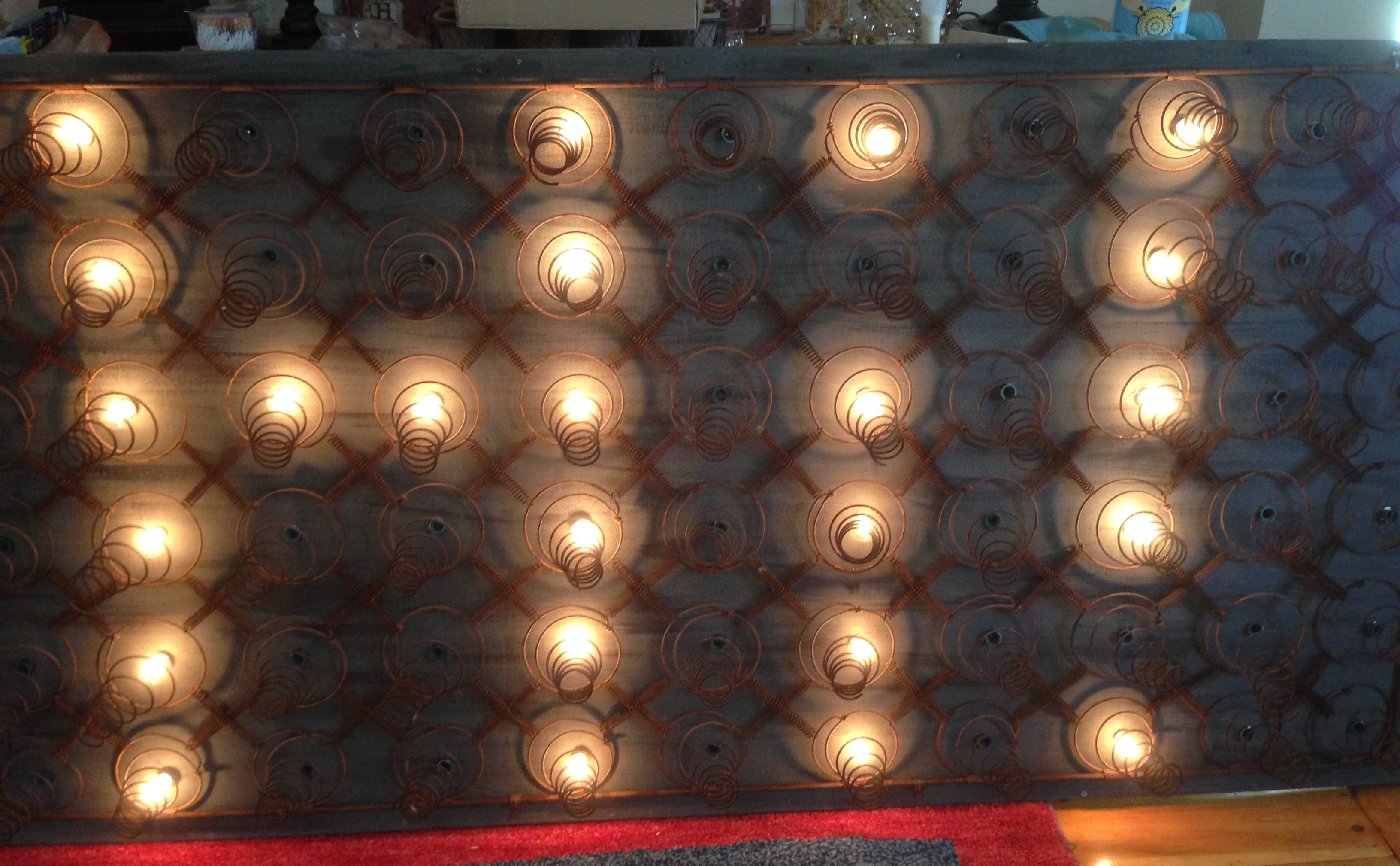 rusty-bedspring-hi-marquee-light.png