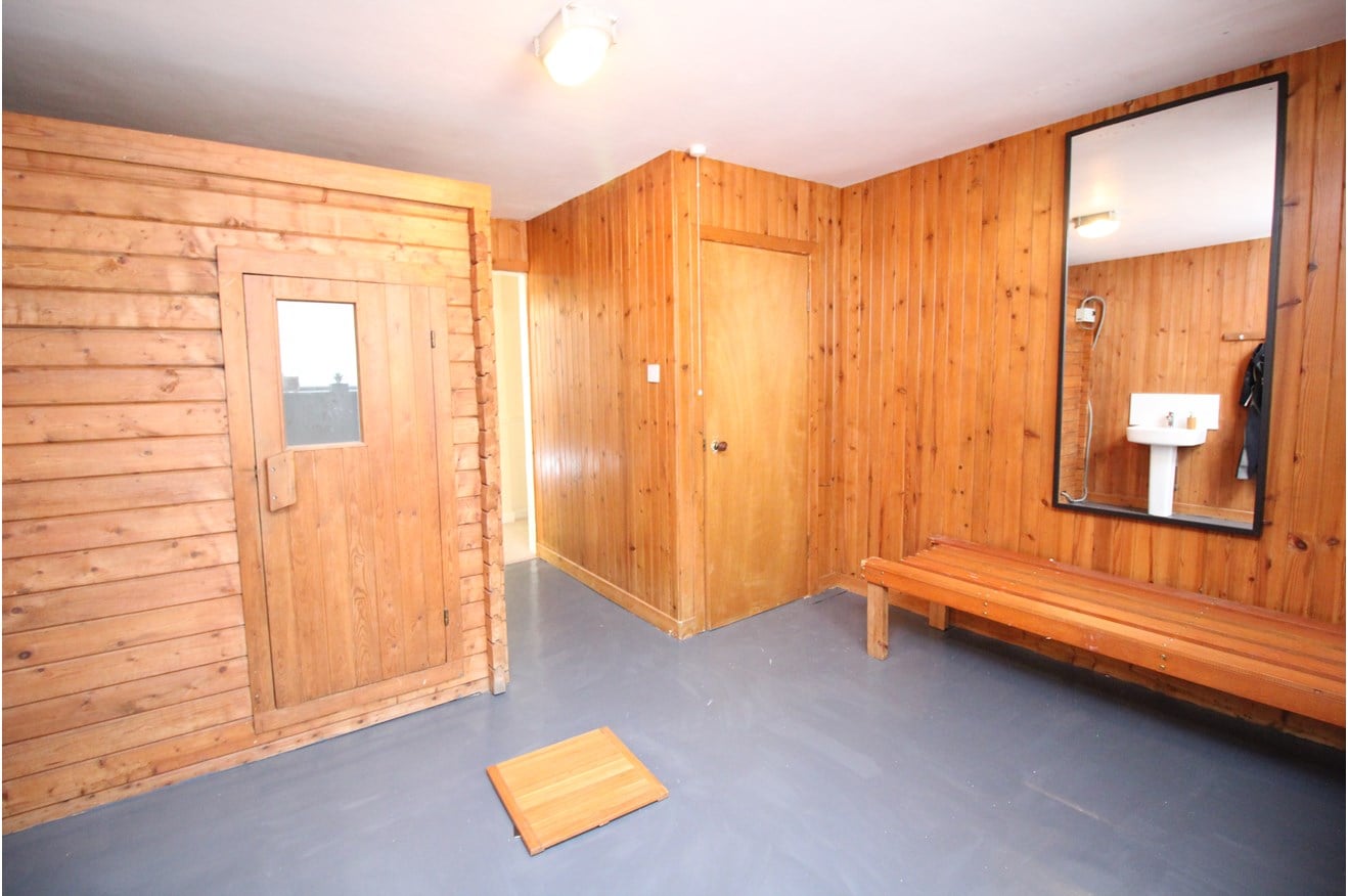 sauna.jpg
