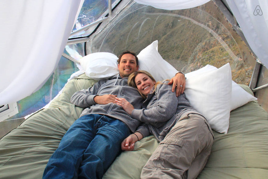 scary-see-through-suspended-pod-hotel-peru-sacred-valley-9.jpg