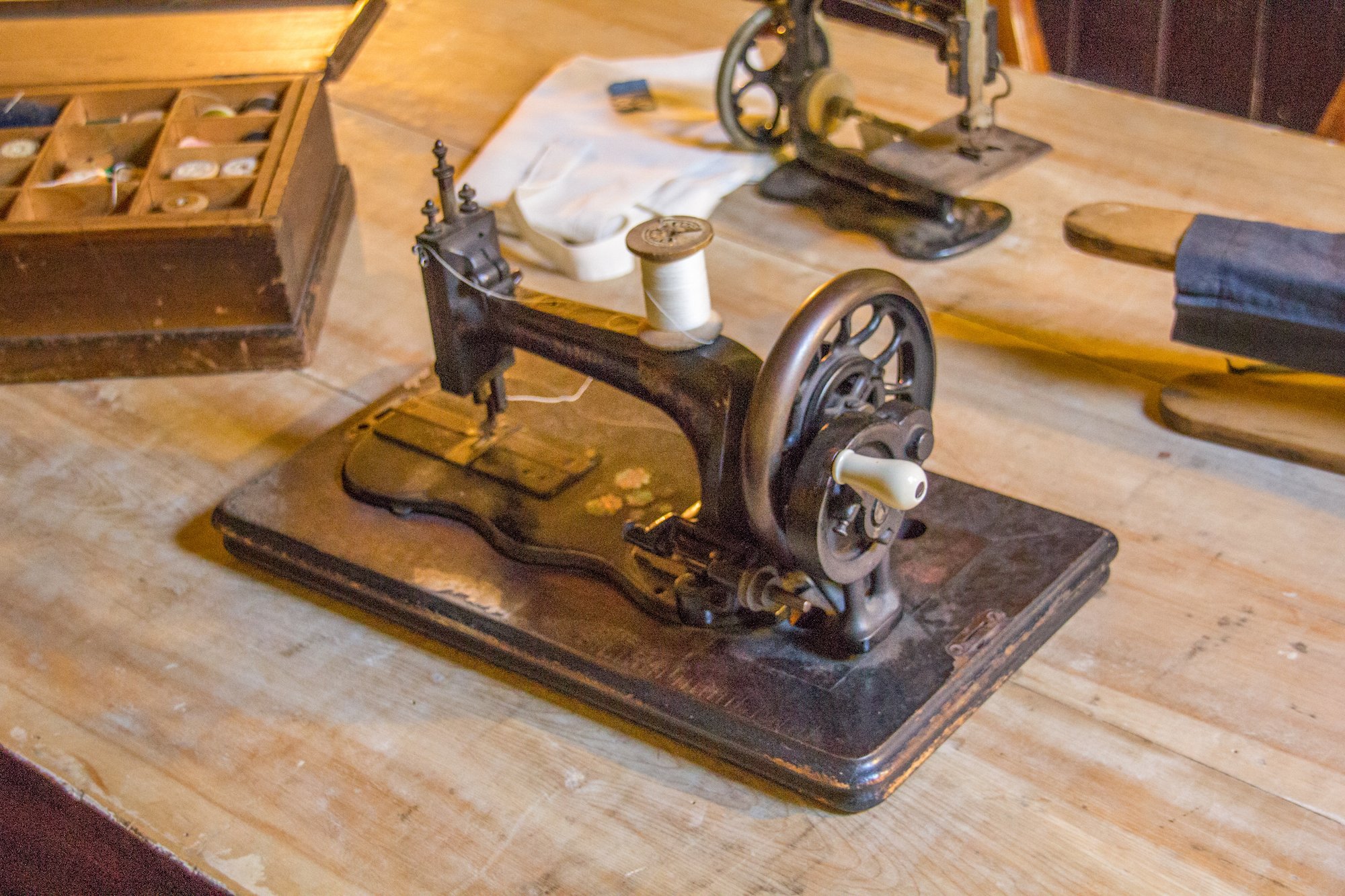 sewing-3.jpg