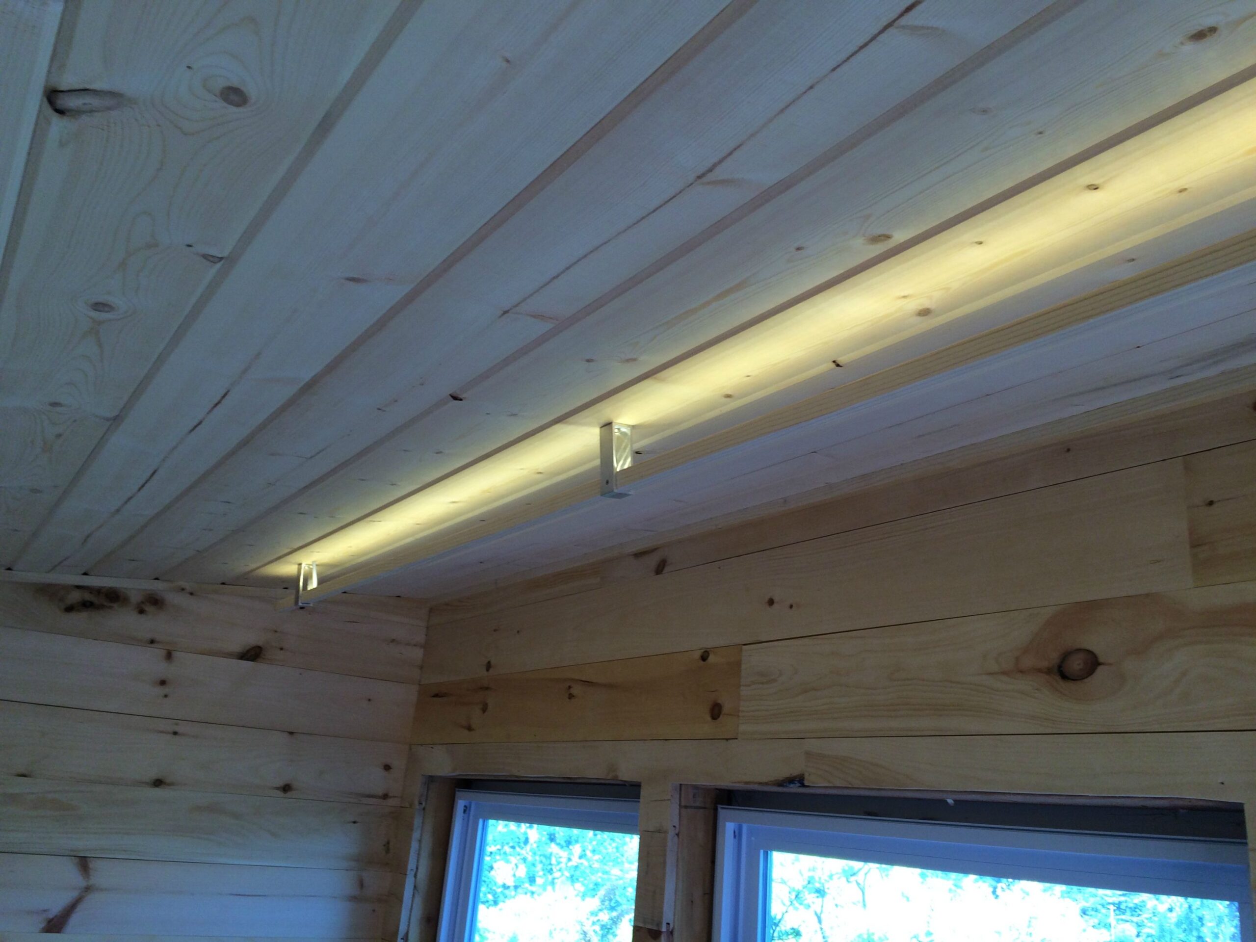 shed-13.jpg shed-13.jpg