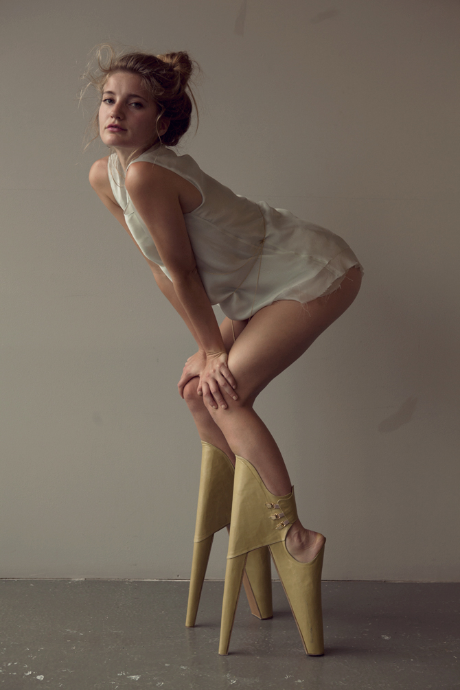 shoe13.jpg