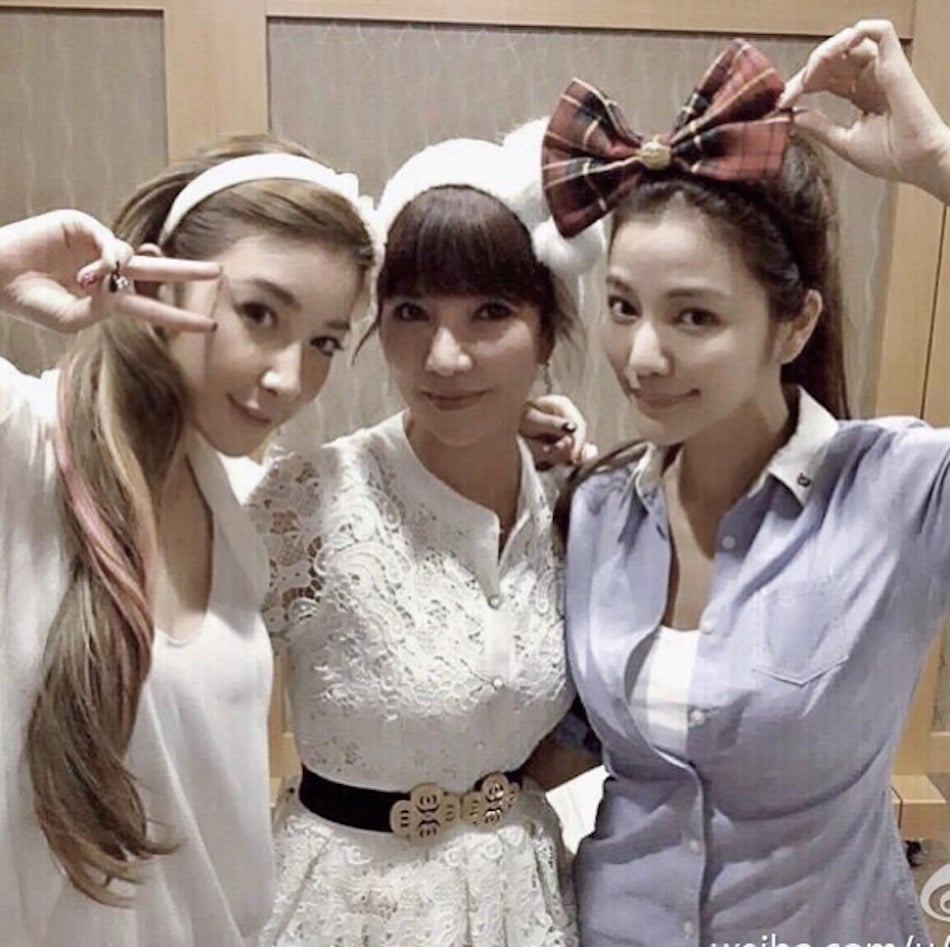 sisters-3.jpg