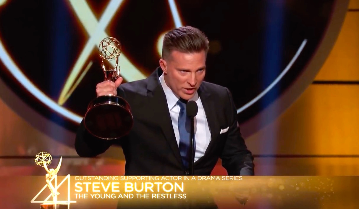 steve-burton-emmy.jpg