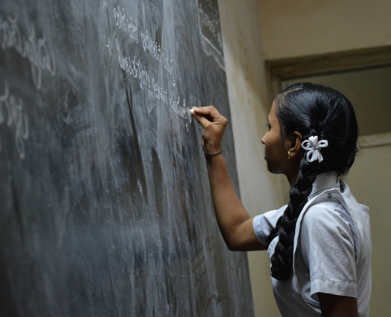 teacher-10.jpg