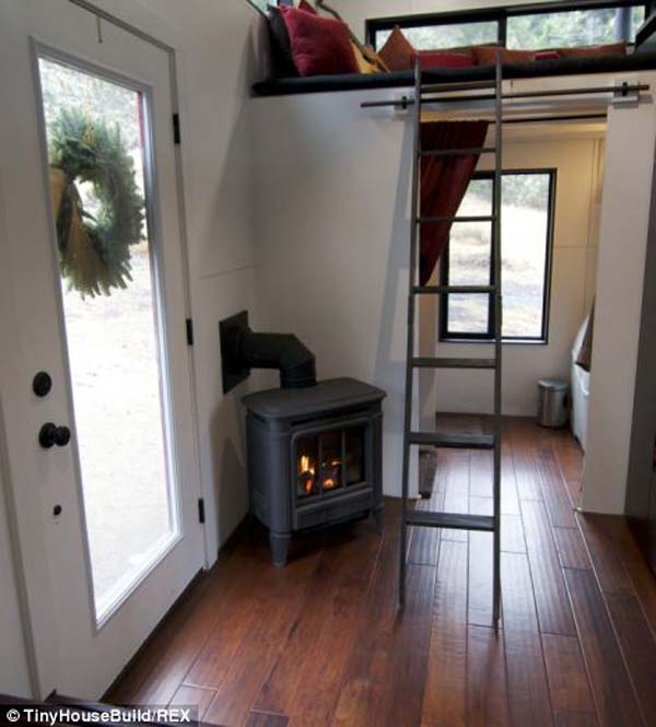 tiny-house-cabin5.jpg