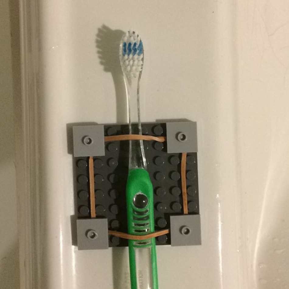 toothbrush-1.jpg