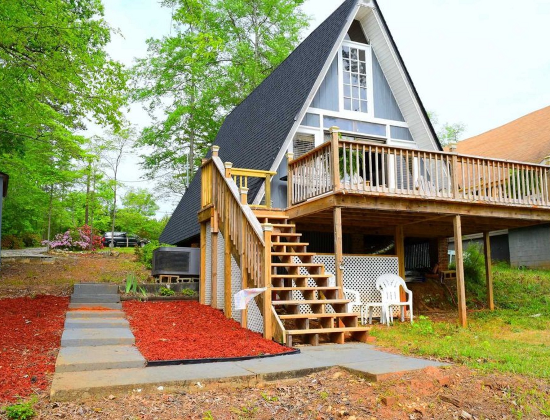 triangular-house-backyard.jpg