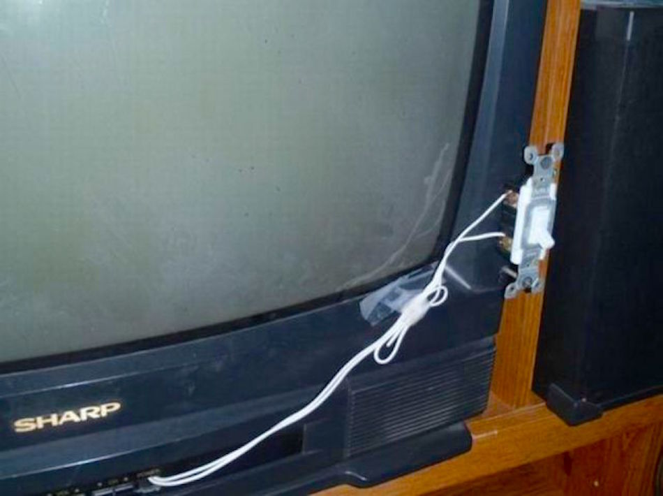 tv-switch.jpg