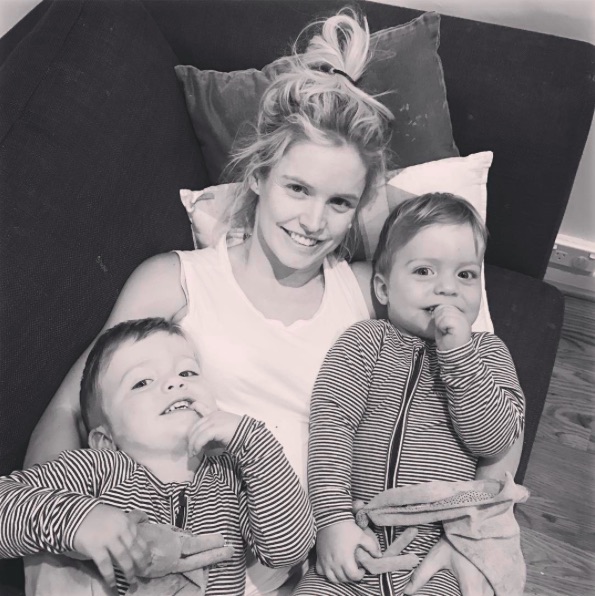 twins-and-anna.jpg
