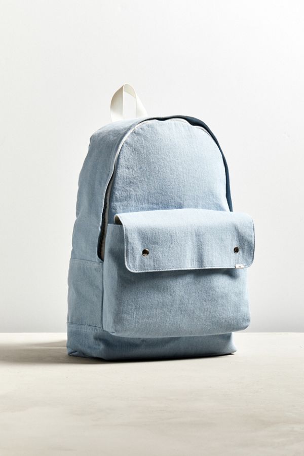 uo-backpack.jpeg