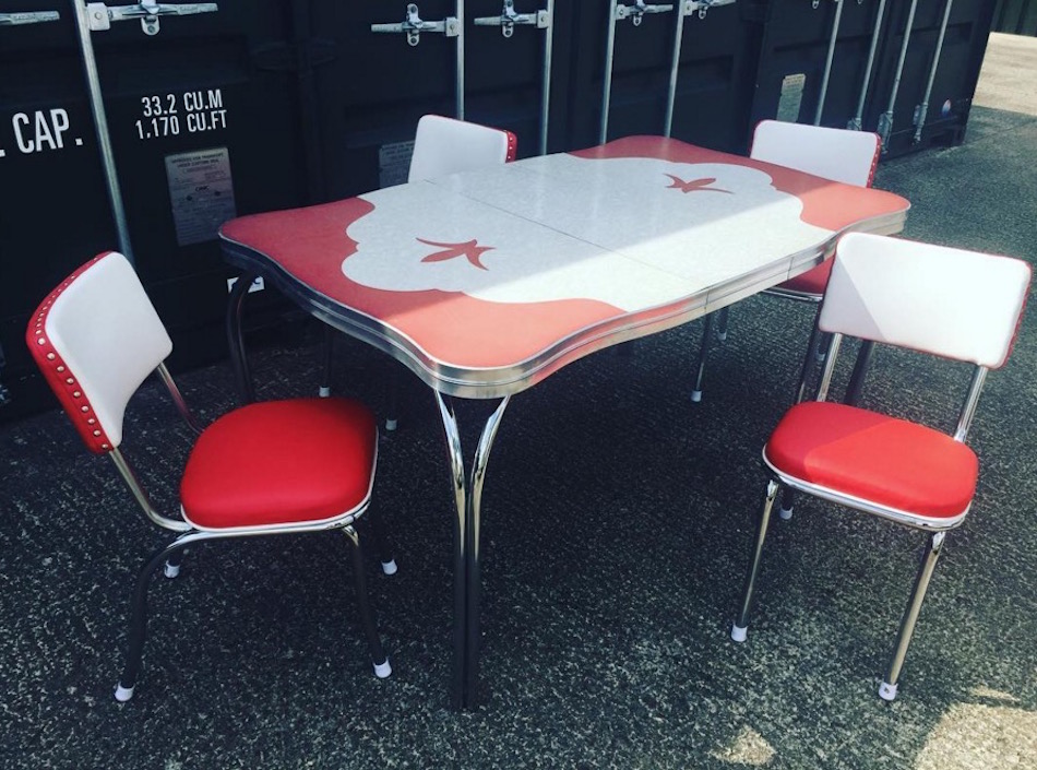 vintage-dinette-red-amazing.jpg