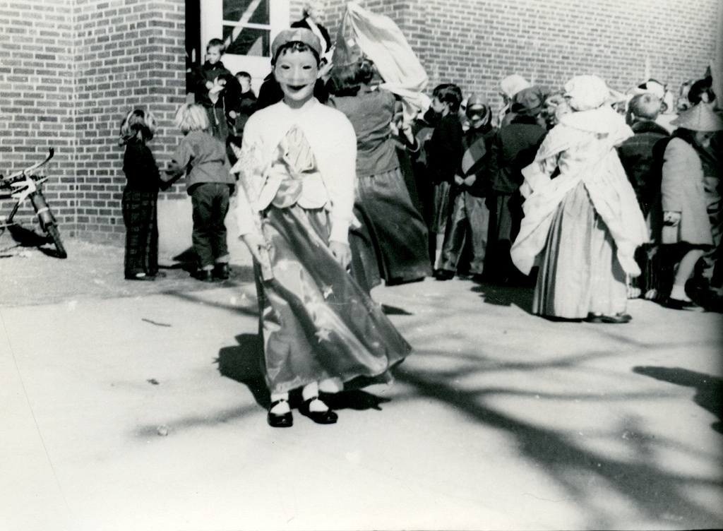 vintage-halloween-12.jpg