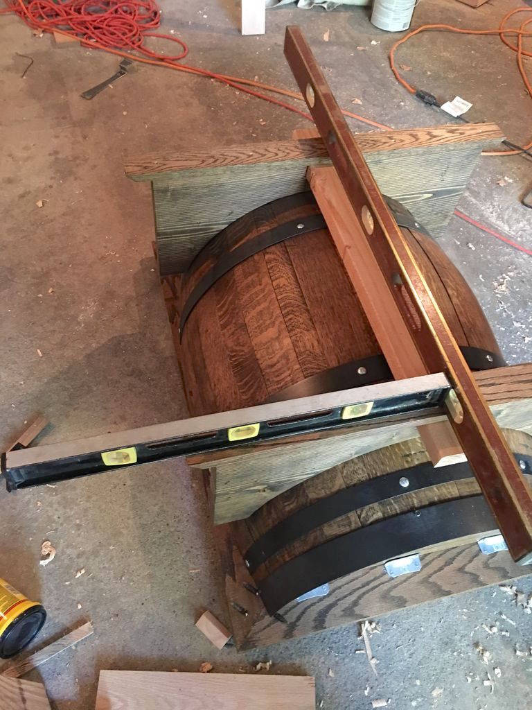 winebarrelcoffeetable_h.jpg