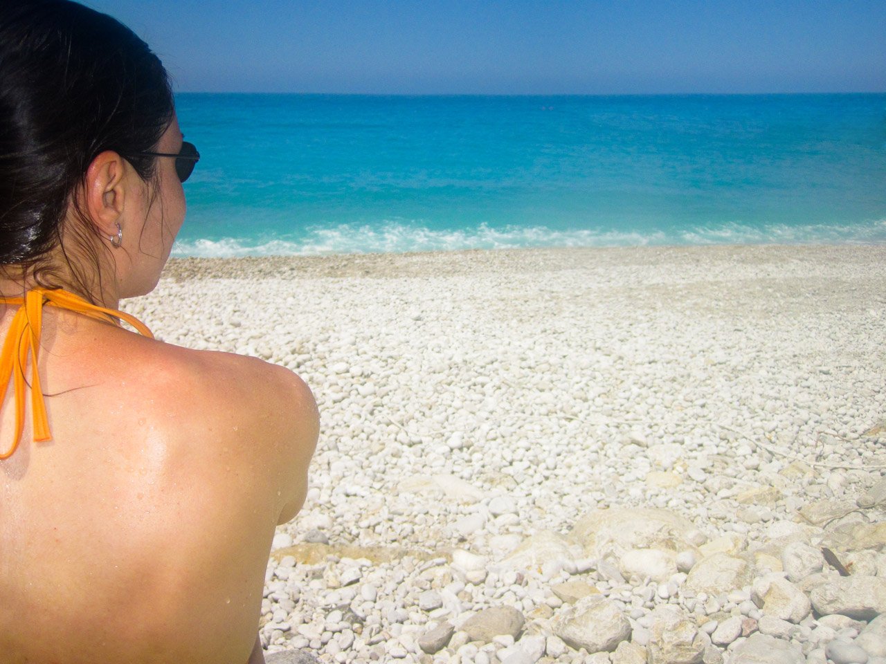 woman-beach-and-sea-11296498734eJ5.jpg