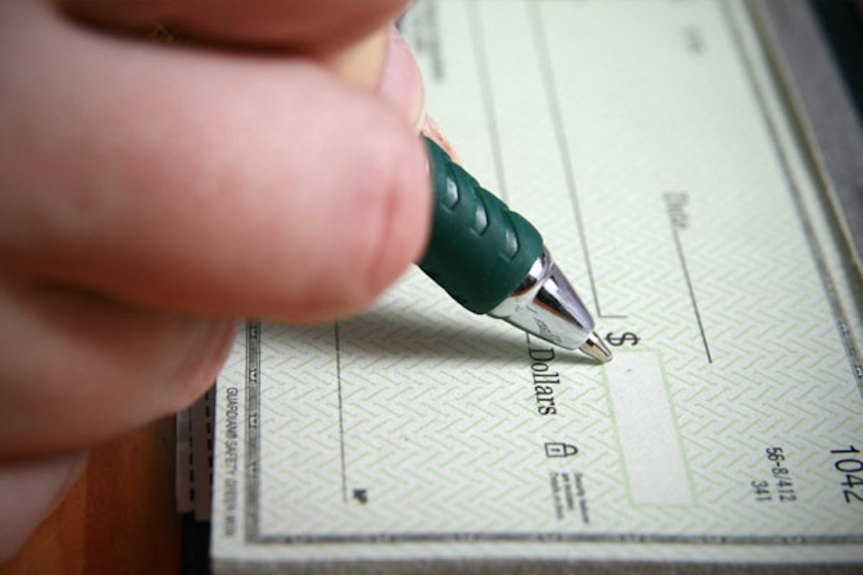 working-mom-mortgage-bills-to-pay.jpg working-mom-mortgage-bills-to-pay.jpg