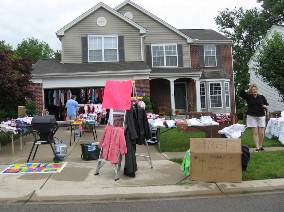 yard-sale.jpg