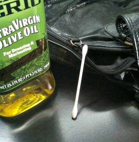 zipperoil.jpg
