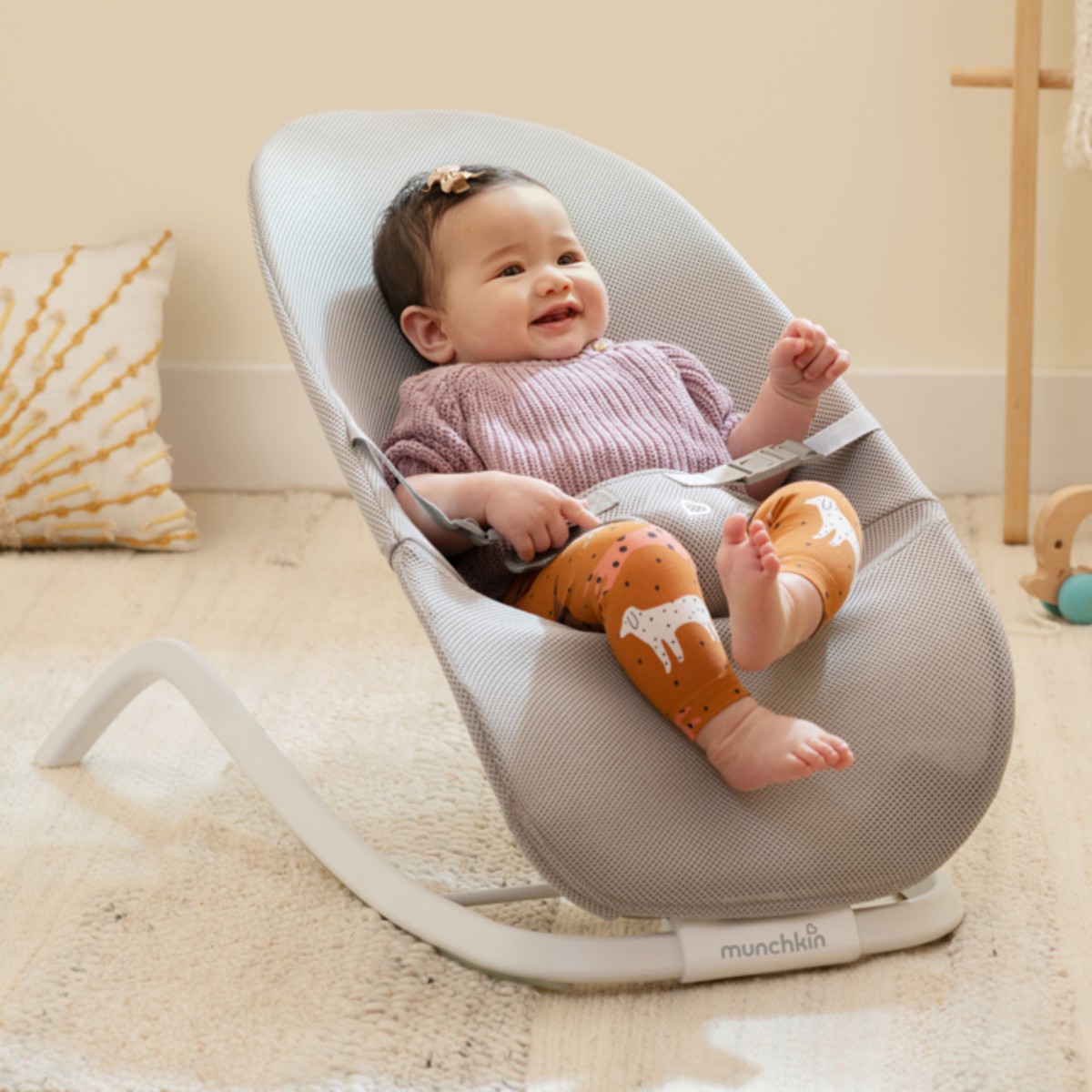 17212-spring-2-in-1-bouncer-rocker-8980-3.jpg