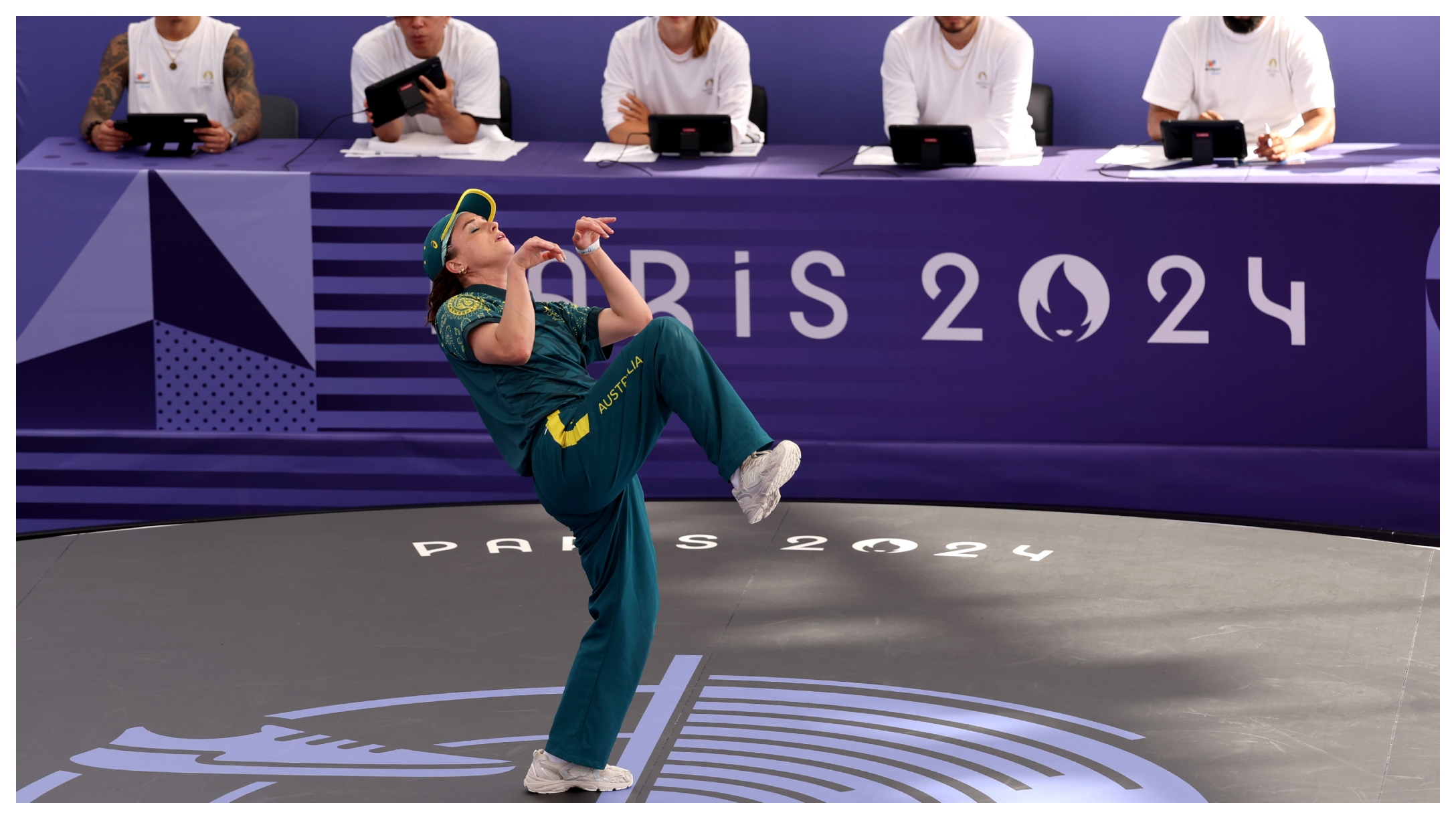 Australian_breakdancer.jpg