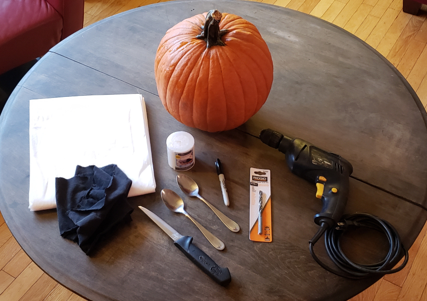 Drilled-Pumpkin-Light-_-a.jpg