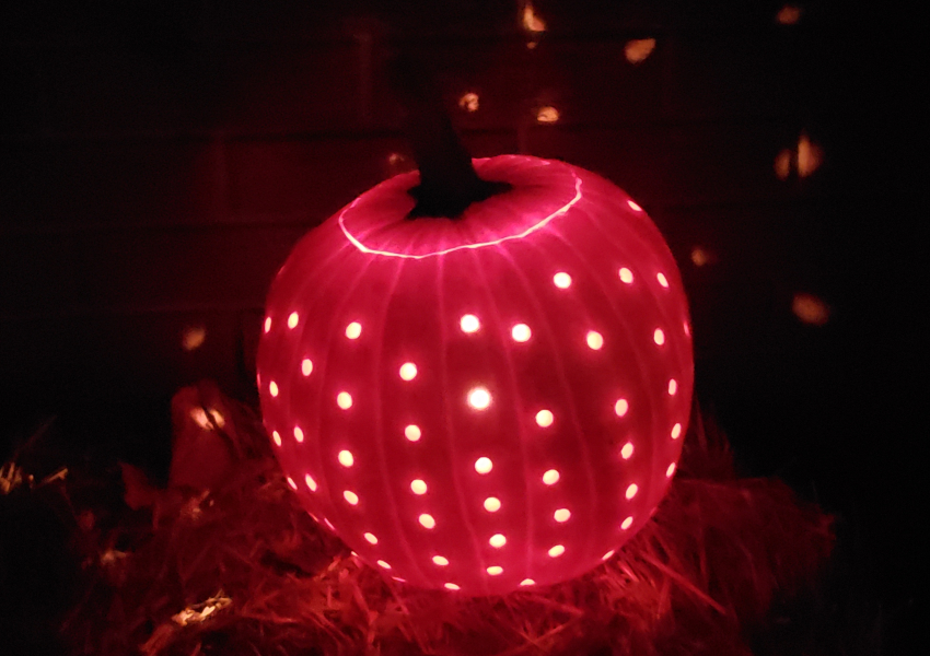 Drilled-Pumpkin-Light-_-n.jpg