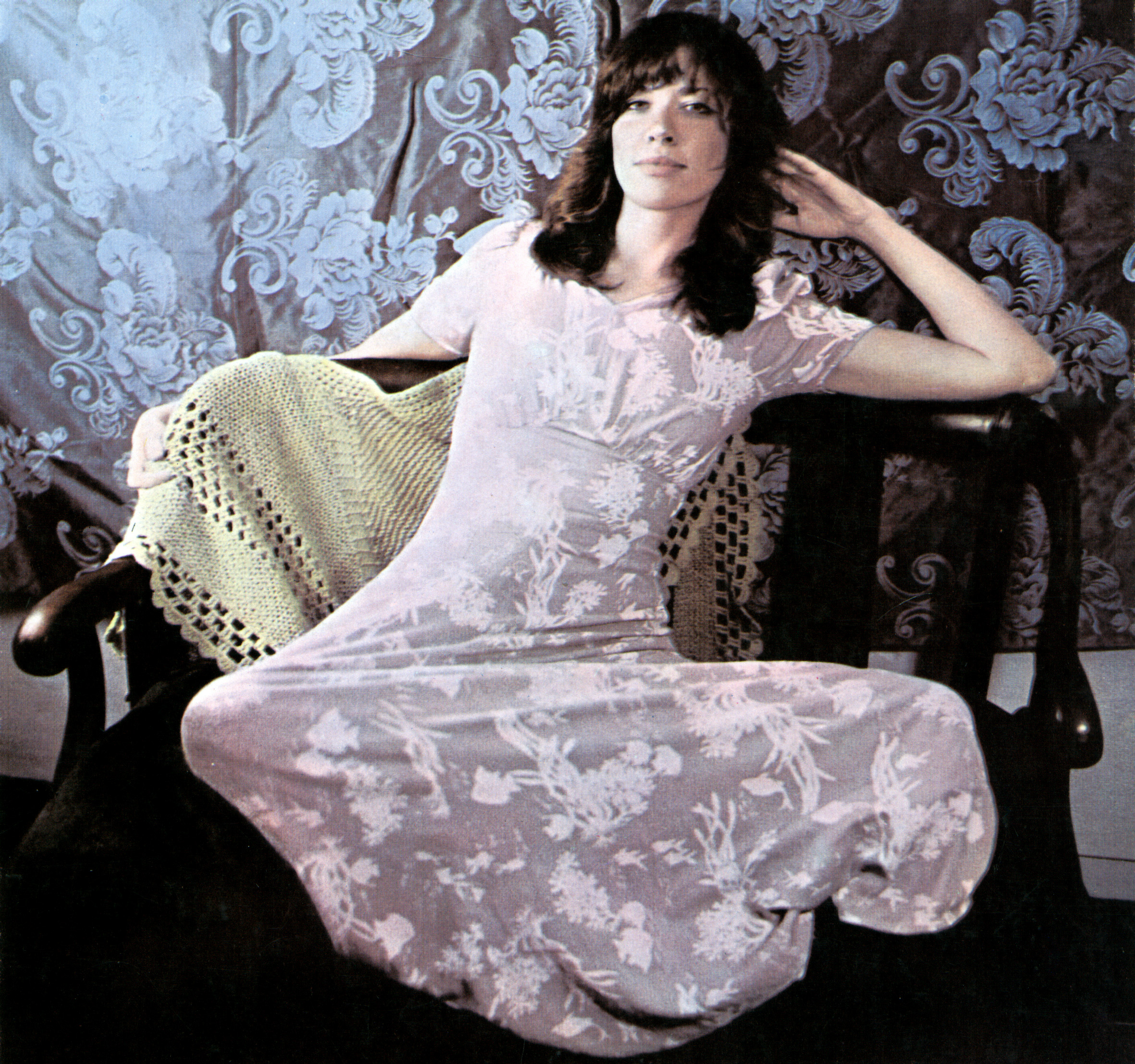 Carly Simon Posed