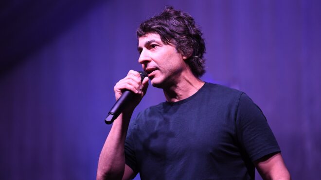 Arj Barker