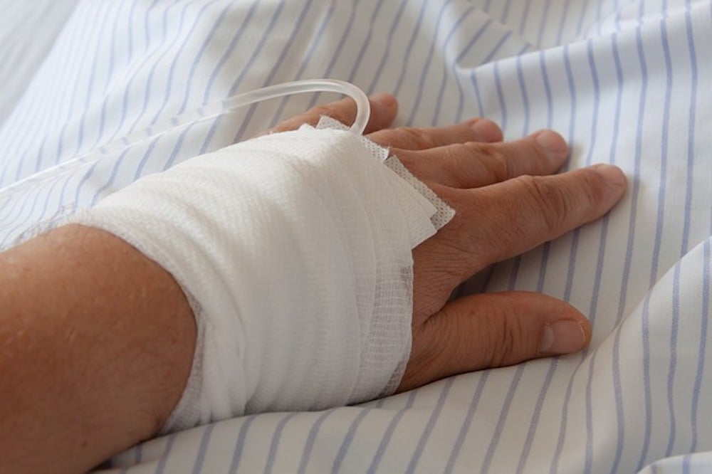 Hospital Infusion Hand Gauze Bandage Association