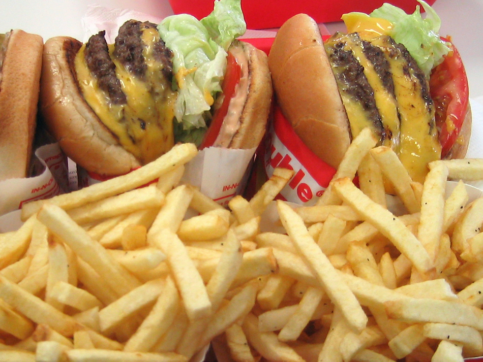 In-N-Out_Burger_triple_cheeseburgers_and_fries.jpg