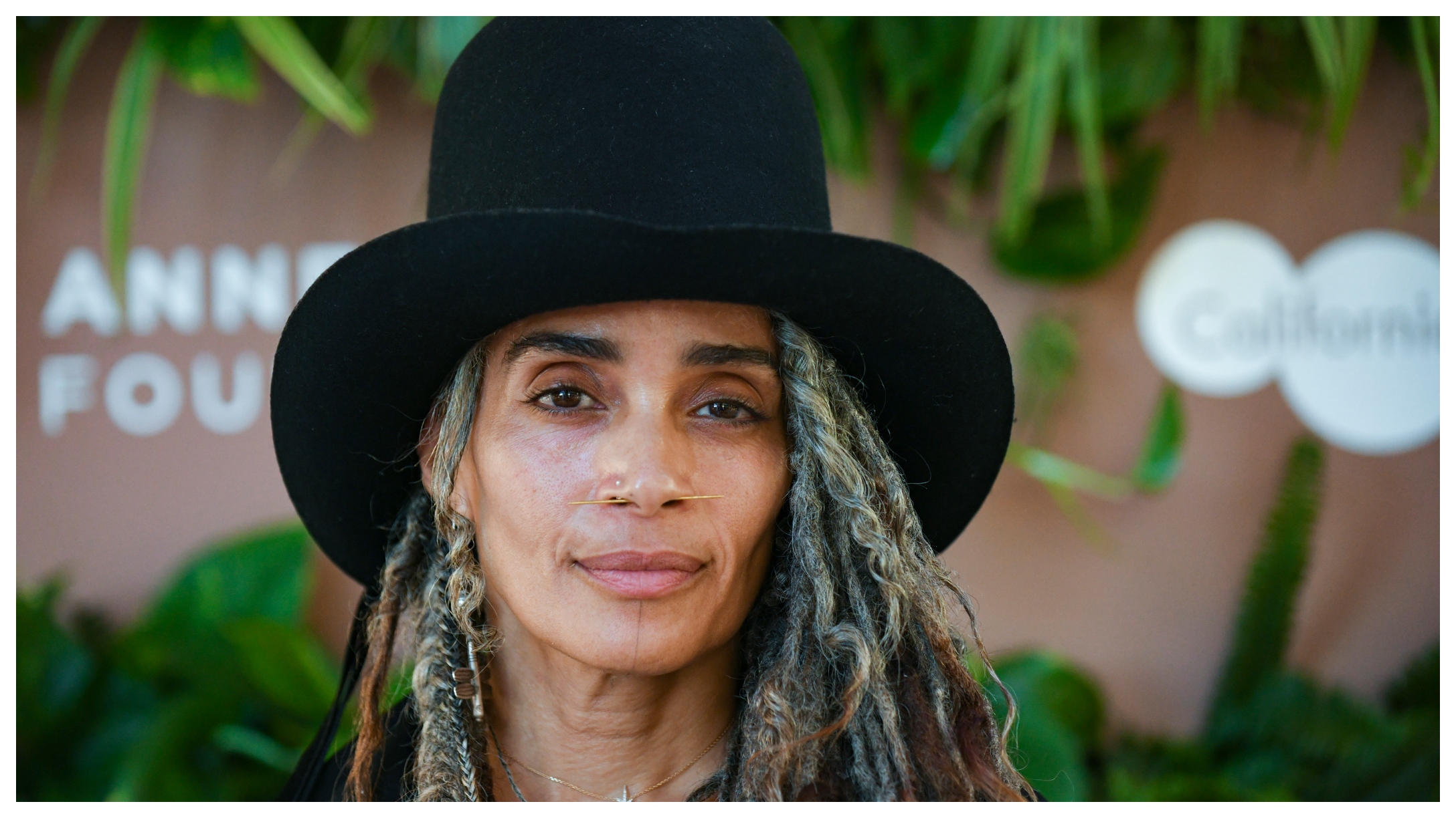 Lisa Bonet Featured