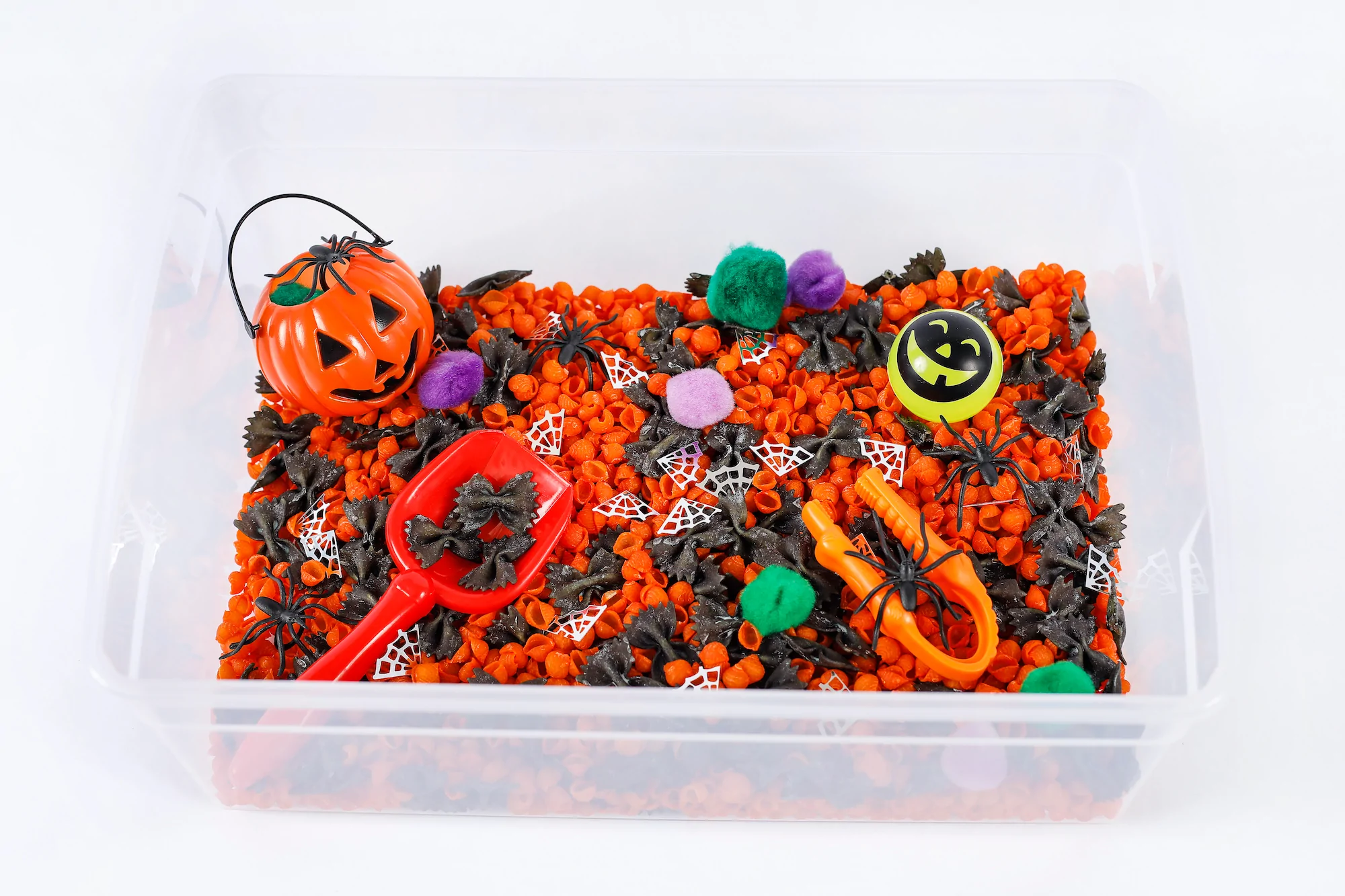 MessyPlay_SensoryBin_Halloween_001_1024x1024_2x.webp