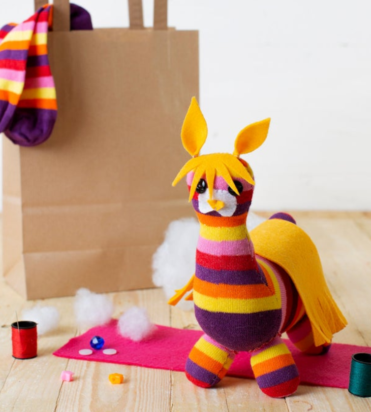 Sock-Llama-Craft-Kit-Etsy.png