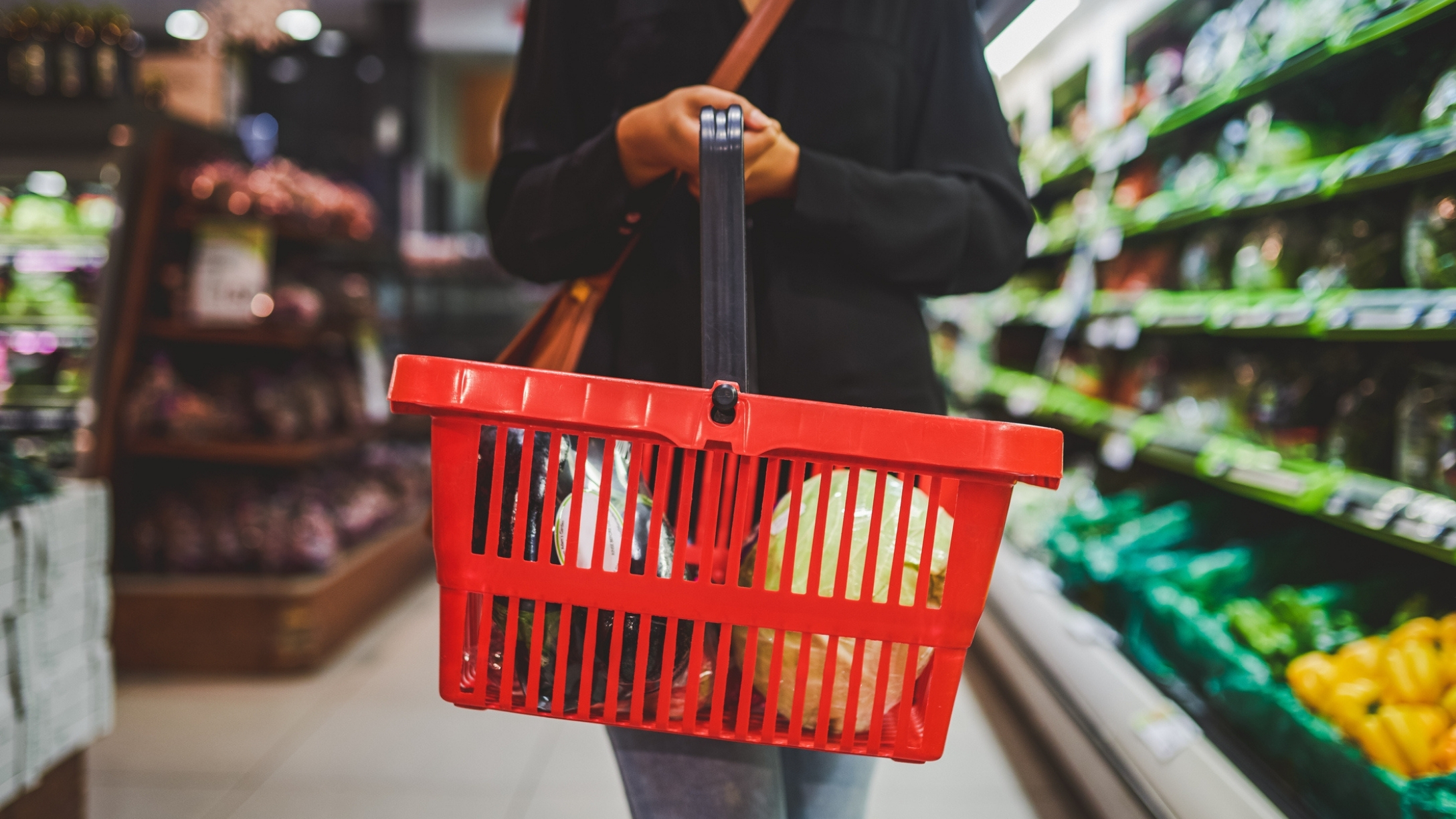 anti-vax-mom-licking-groceries-1.jpg