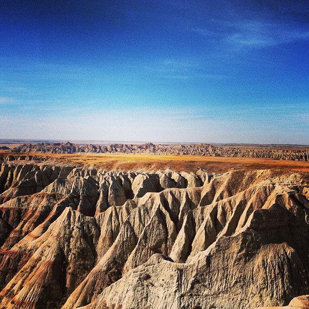 badlands-national-park-south-dakota-usa_t20_n9mRY4.jpg