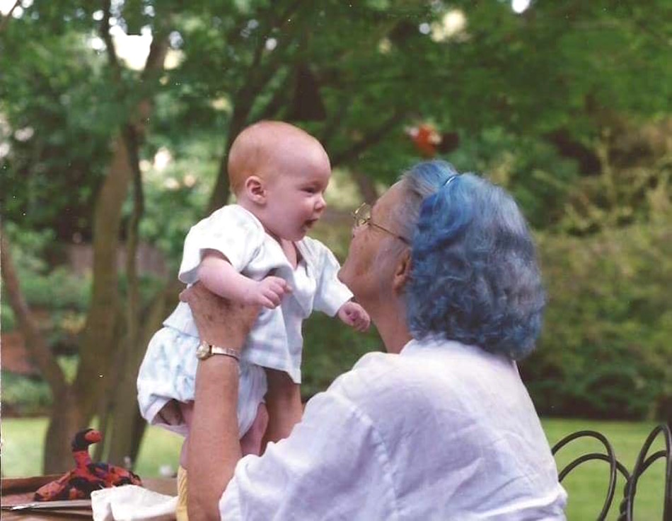 blue-hair-gma.jpg