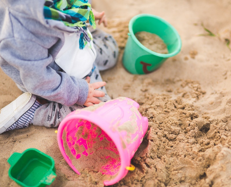 boy-bucket-child-6459.jpg